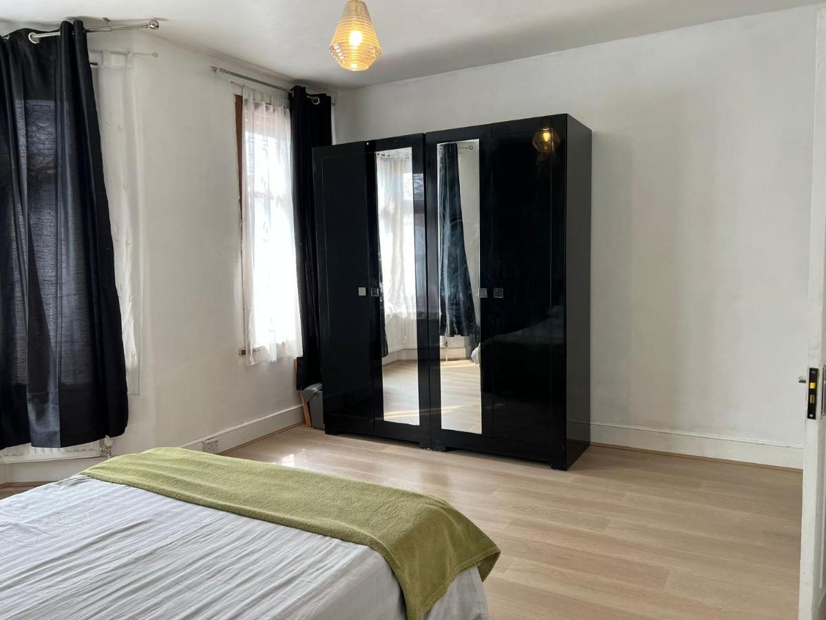 The Leyton Oasis Hotel London Kültér fotó